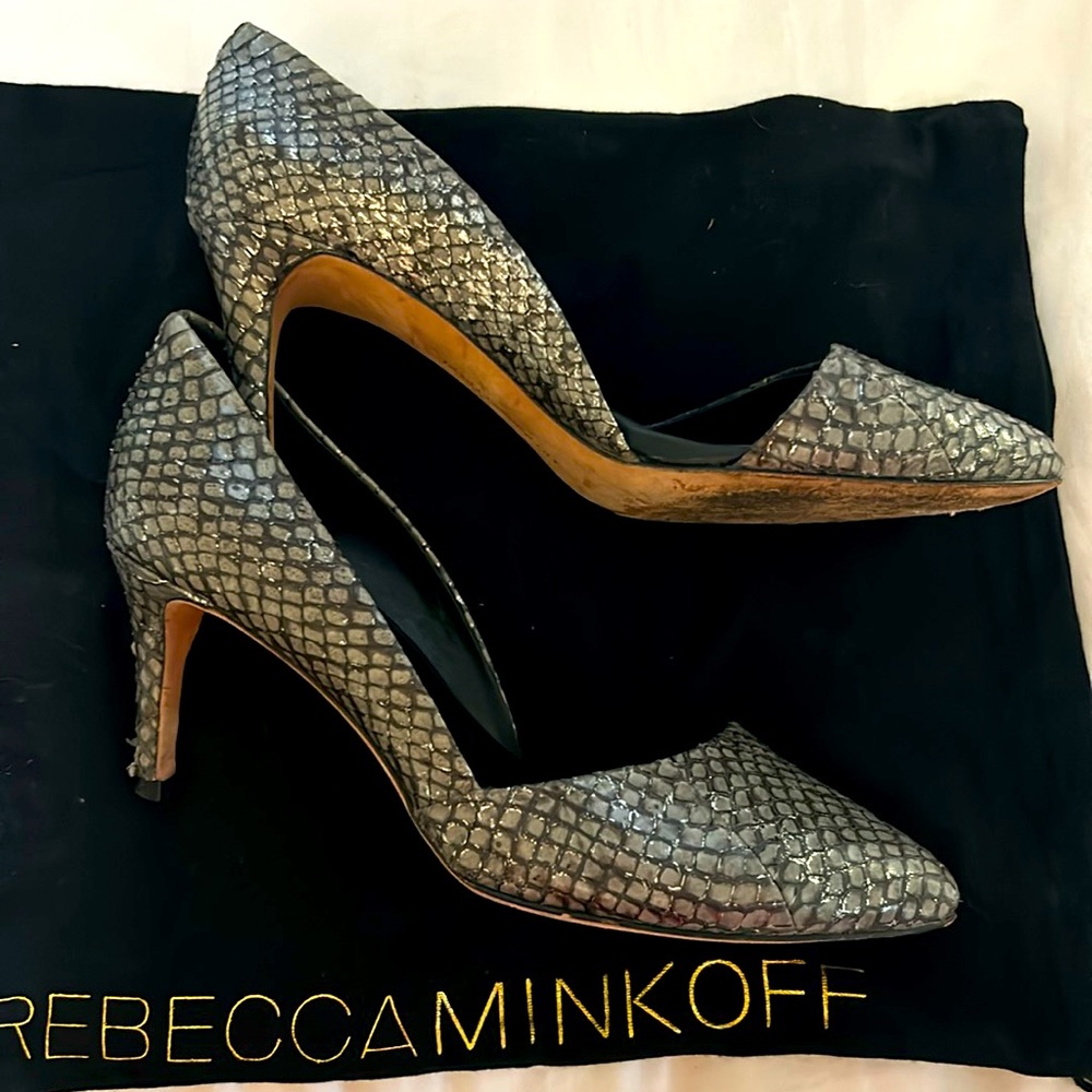 Rebecca Minkoff Grey snakeskin effect leather pump, 3” heel, d’orsay sz 7.5